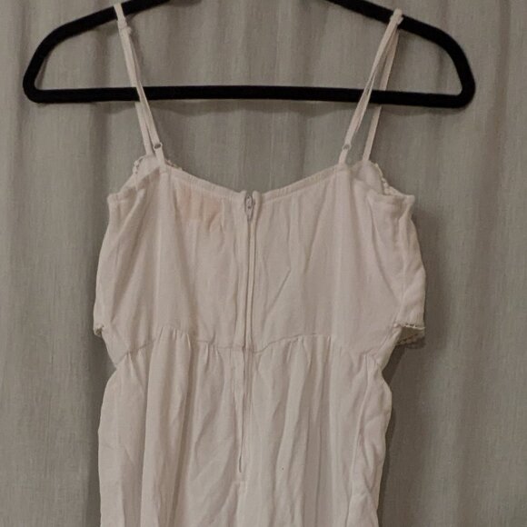 White jumpsuit - Audrey Parks + Francesca - Picture 12 of 13